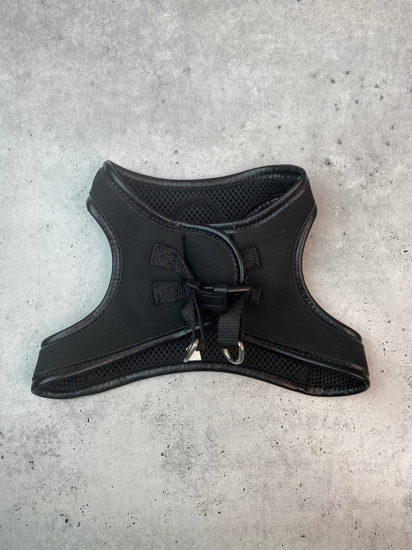 The Classic Harness - Licorice