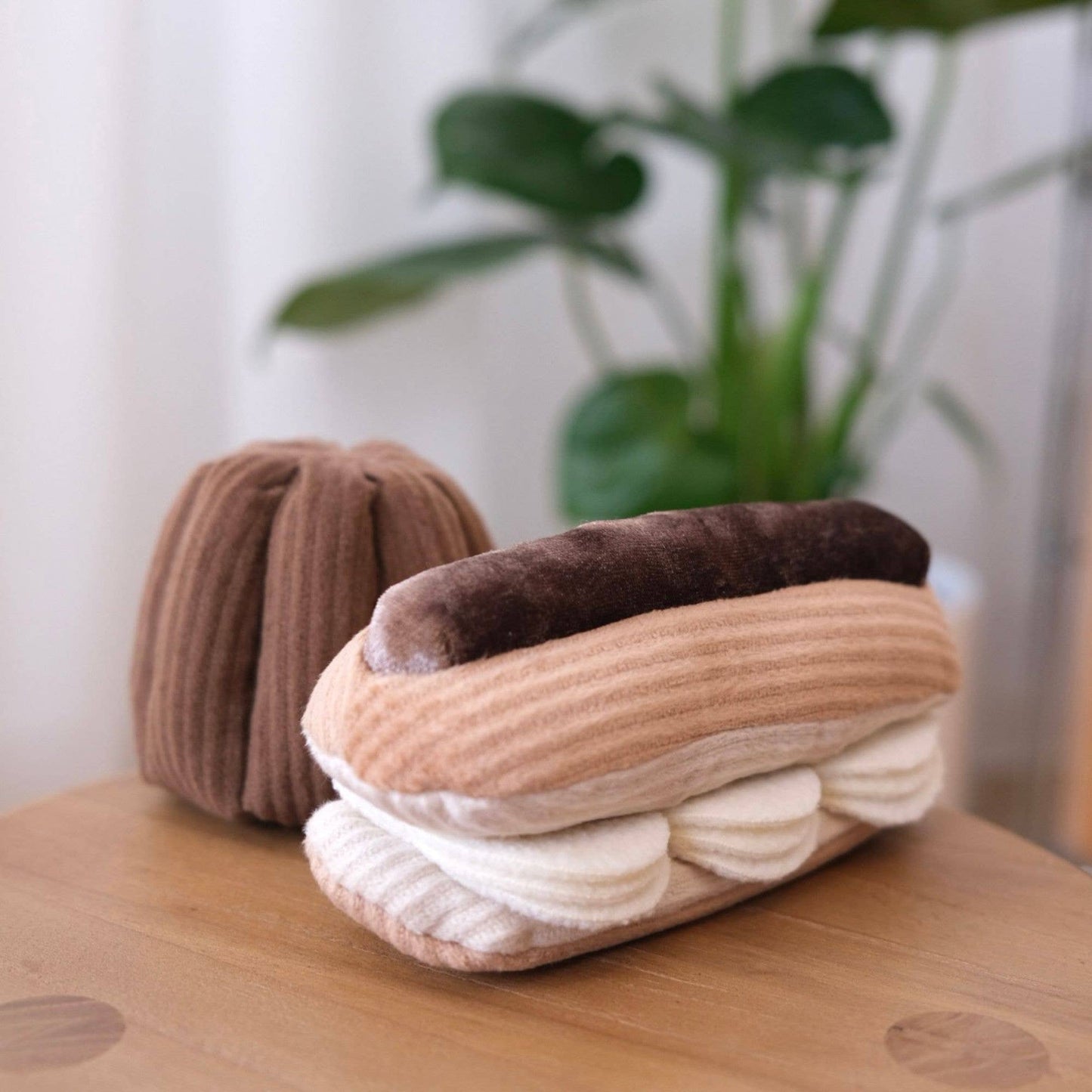 Eclair / Enrichment Dog Toy