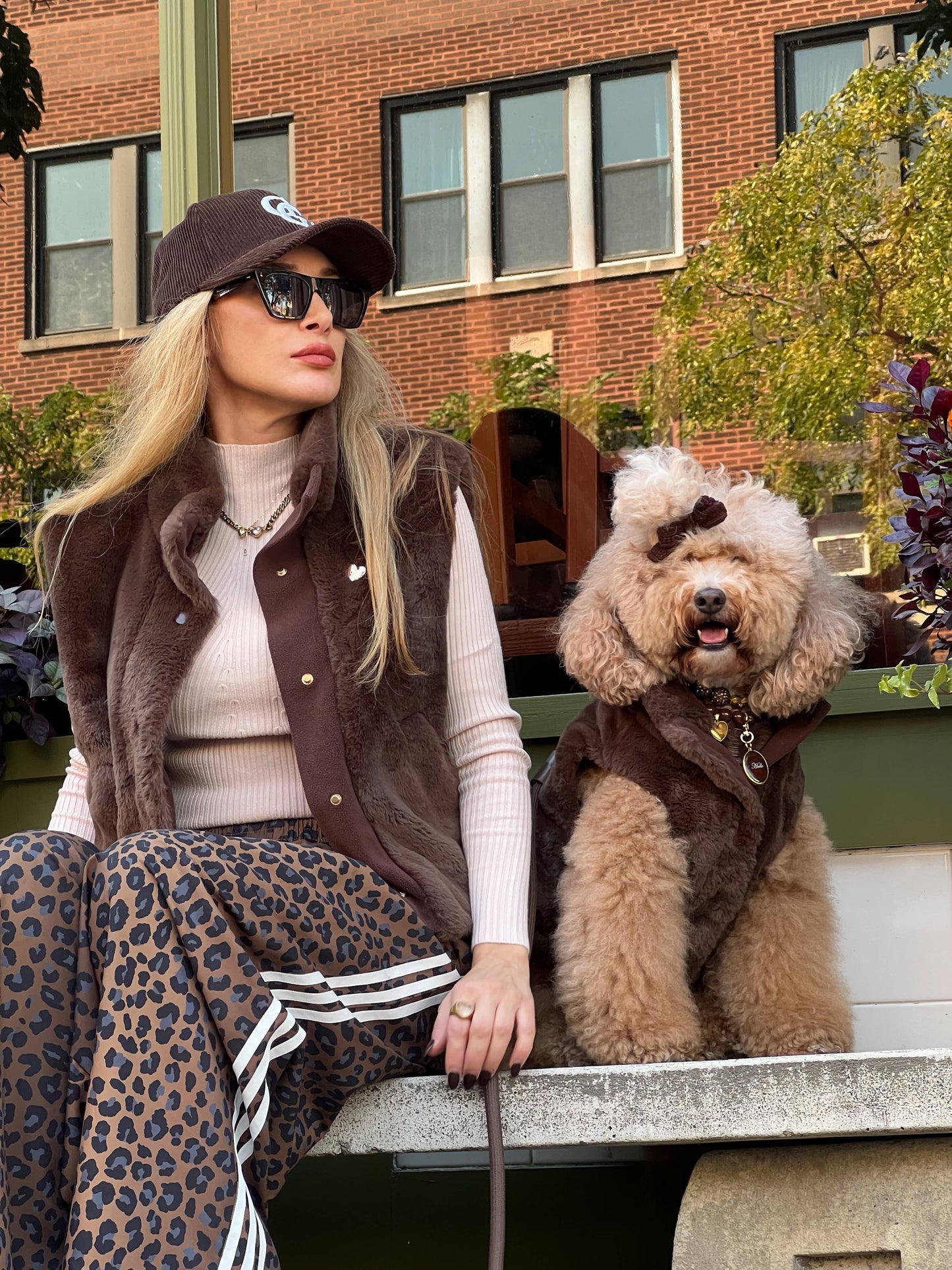 Furlowe Women’s Vest - Mocha