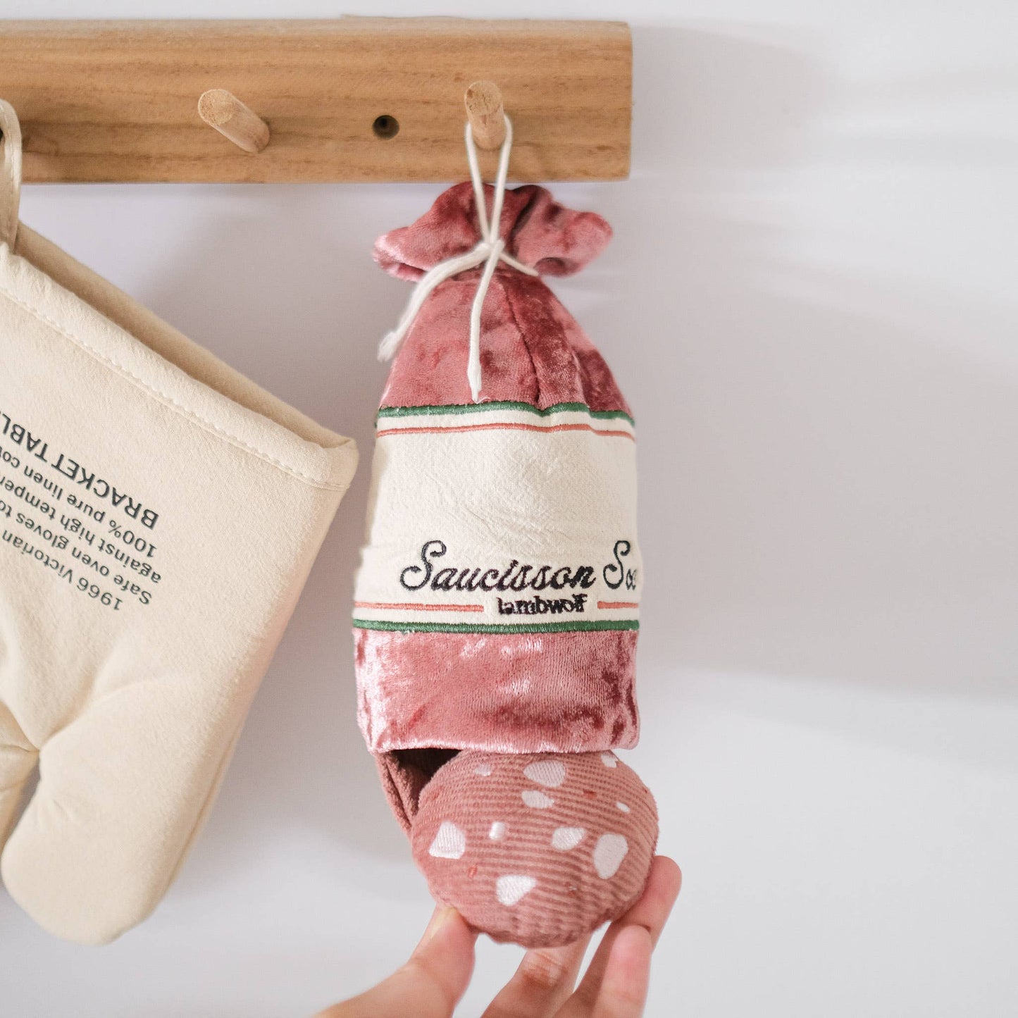 SAUCISSON SEC ENRICHMENT DOG TOY