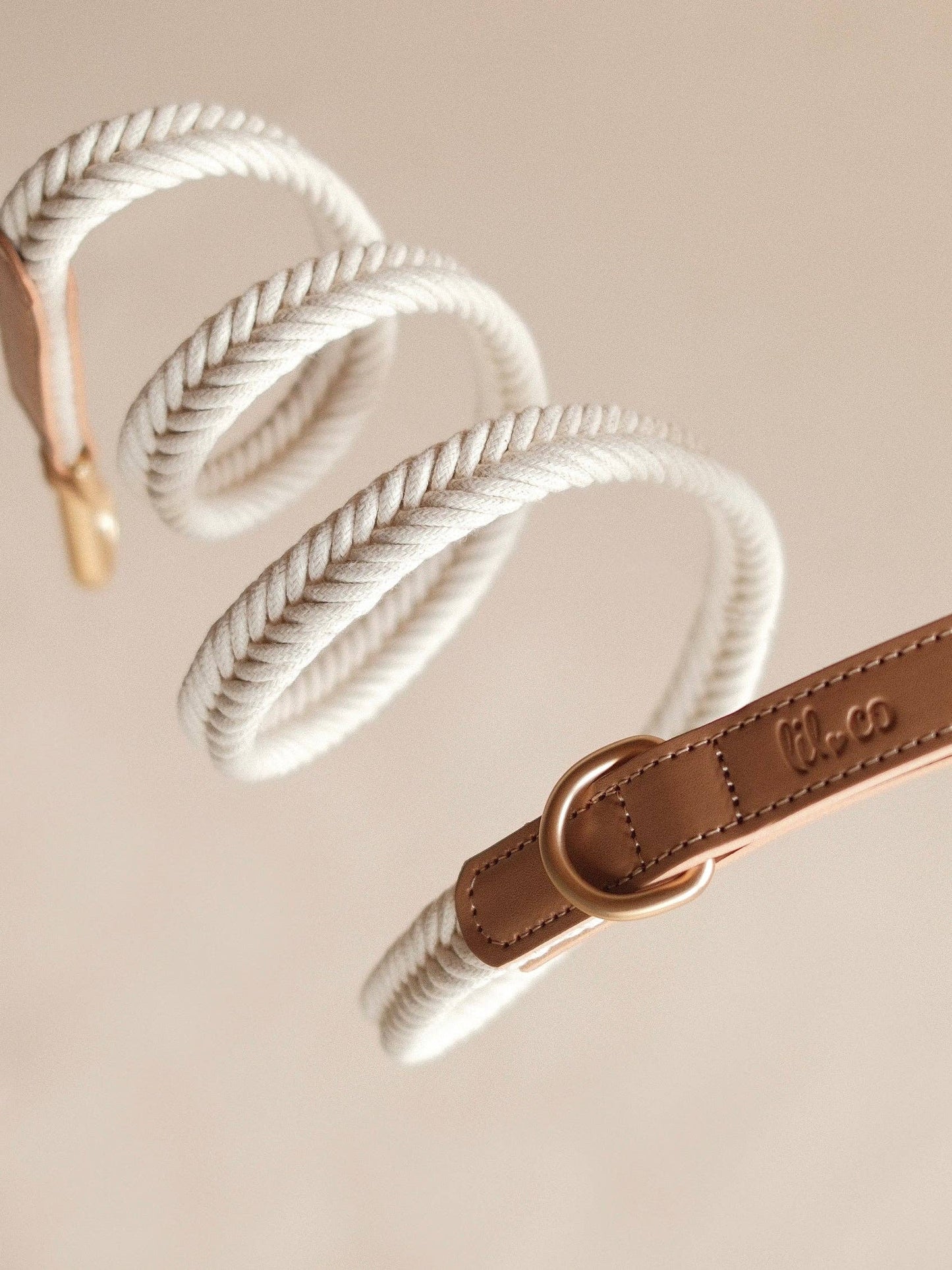 Lilco Leashes | Moonbeam