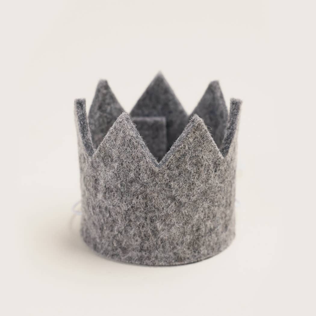 NEUTRAL PARTY CROWNS