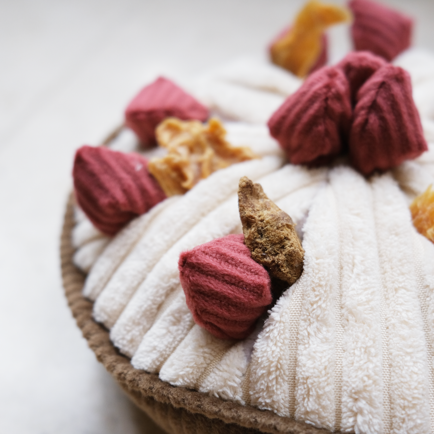 Berry Pie // Enrichment Dog Toy