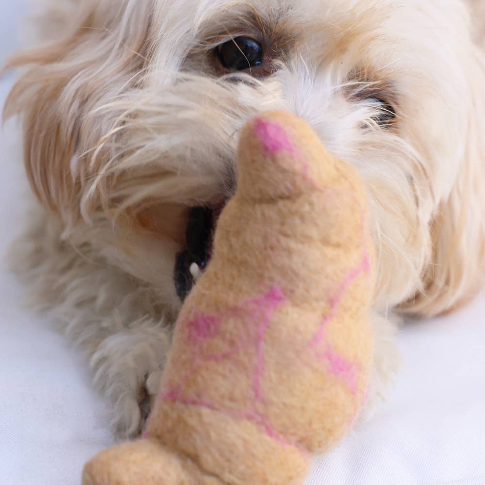 WOOL CROISSANT DOG TOY