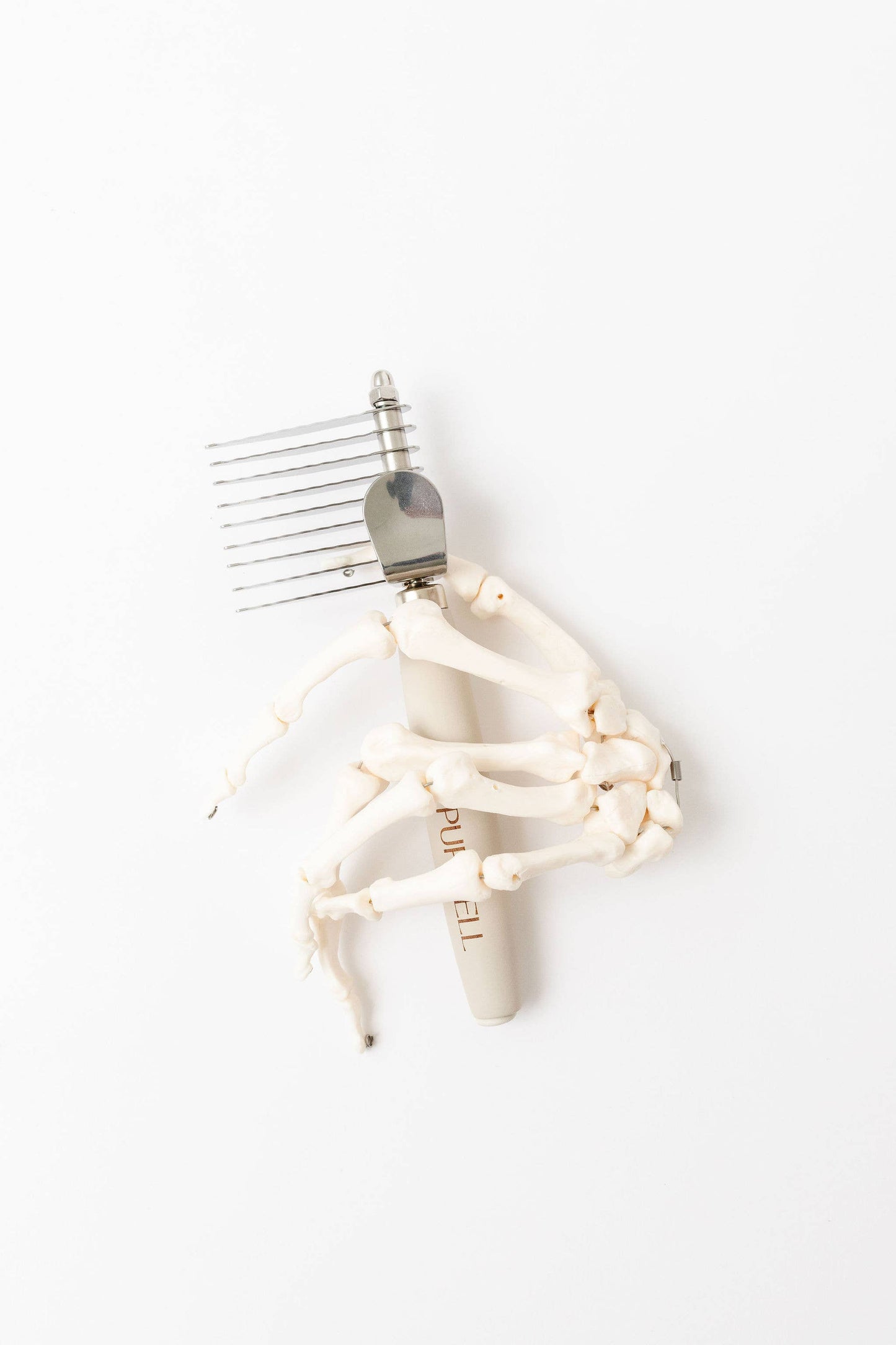 The Detangler